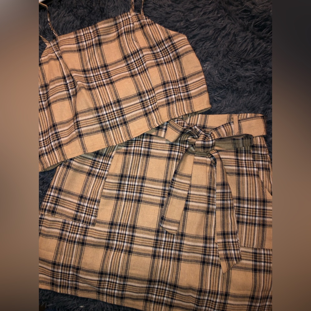 SHEIN Plaid Cami Top & Belted Mini Skirt Set